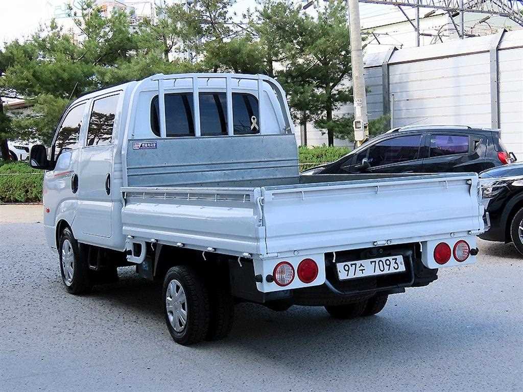 Small Truck Cargo (small) - Vista 3