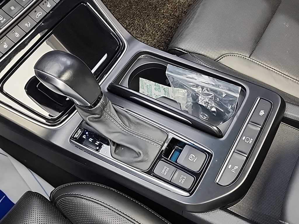 HYUNDAI Grandeur - Vista 8