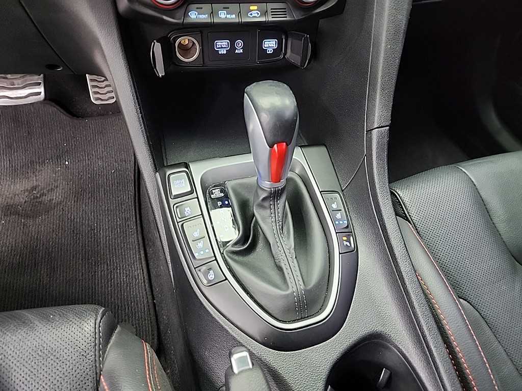 HYUNDAI Veloster - Vista 8
