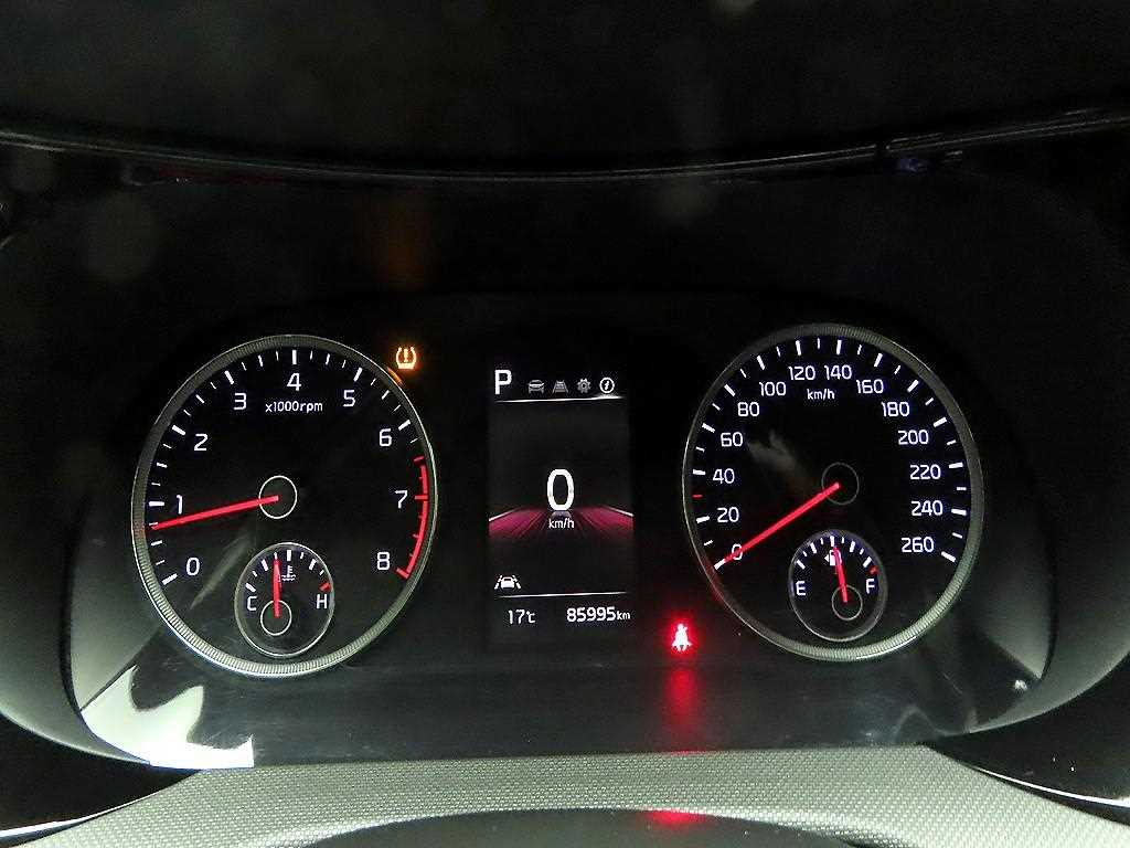 KIA K5 - Vista 6