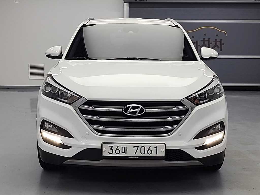 HYUNDAI Tucson - Vista 2