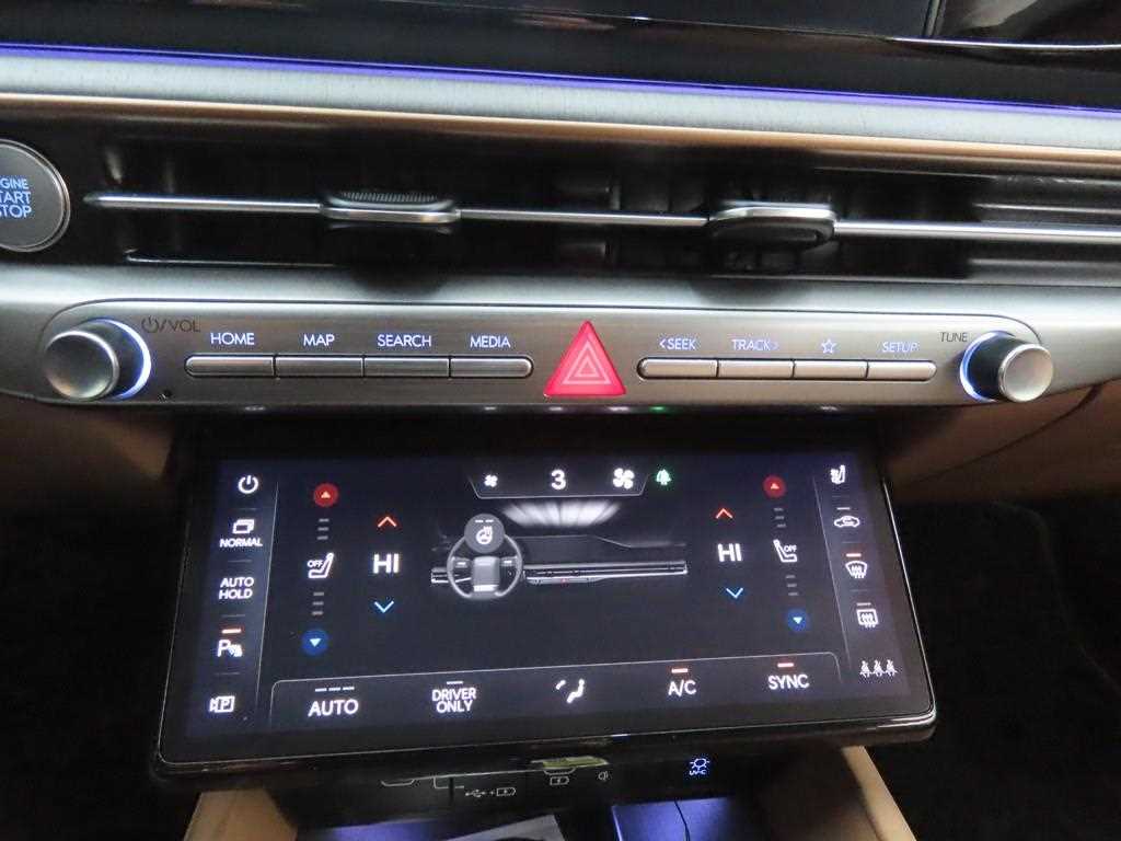 HYUNDAI Grandeur - Vista 11