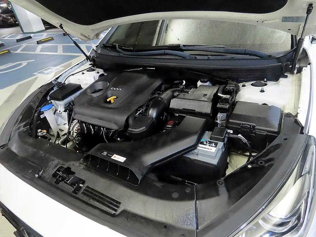 HYUNDAI Sonata 2019 Blanco - Importación desde Corea - HF Imports Iquique - Foto 19
