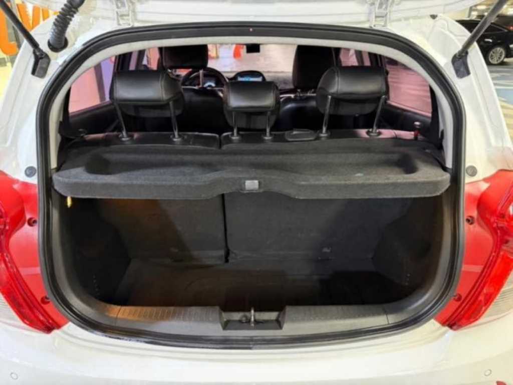 Chevrolet Spark 2019 the color of pearl - Importación desde Corea - HF Imports Iquique - Foto 18