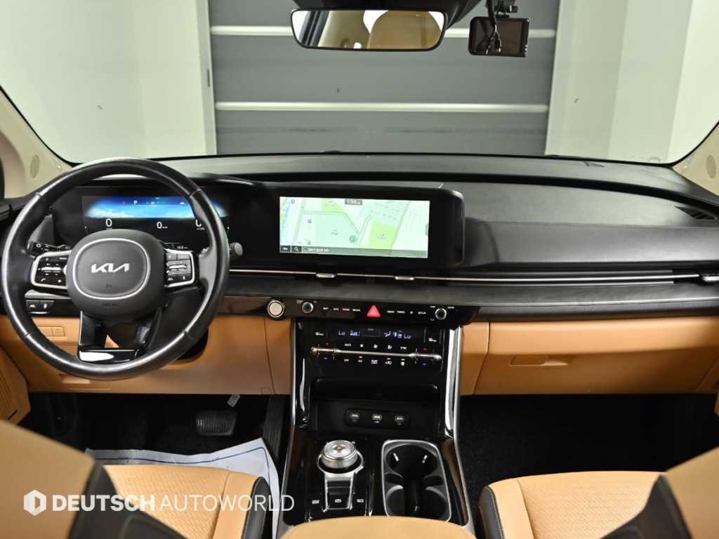 KIA Carnival - Vista 7