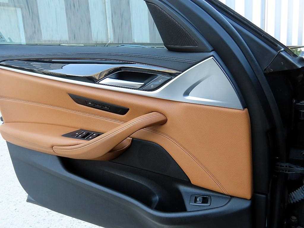 BMW 5 Series - Vista 12