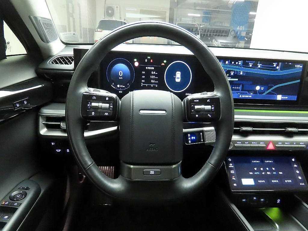HYUNDAI Grandeur - Vista 7