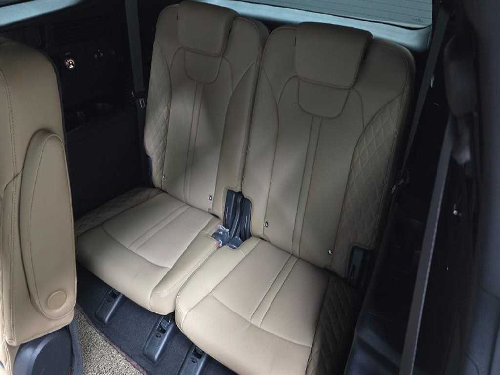 KIA Sorento - Vista 7