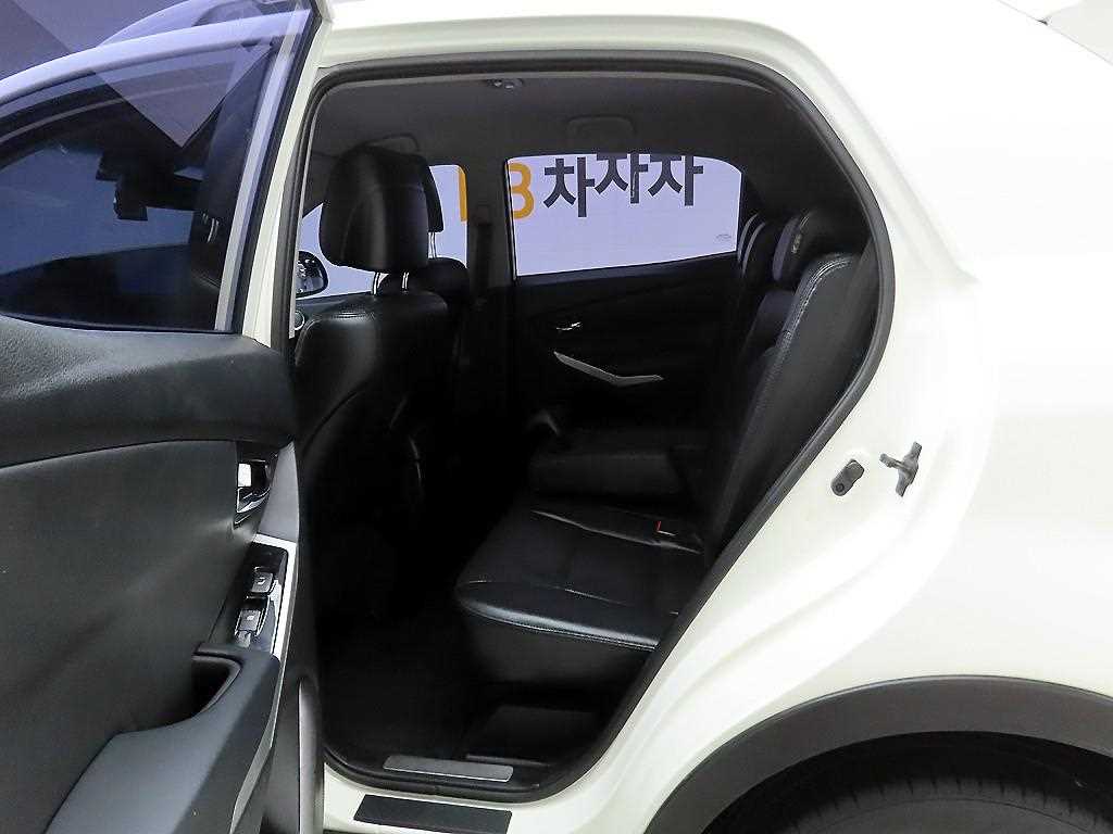 Ssangyong Korando 2014 Blanco - Importación desde Corea - HF Imports Iquique - Foto 14
