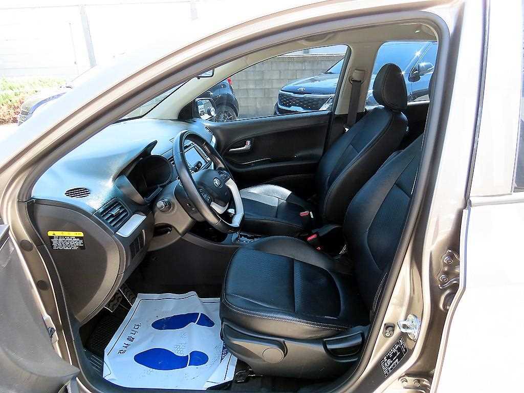 KIA Morning - Vista 5