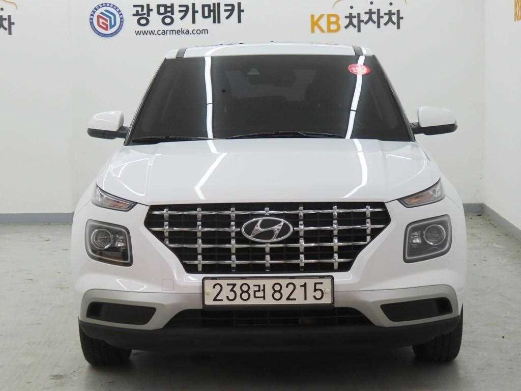 HYUNDAI Venue 2022 Blanco - Importación desde Corea - HF Imports Iquique - Foto 1