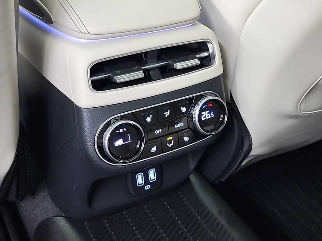 Genesis GV70 2023 Blanco - Importación desde Corea - HF Imports Iquique - Foto 14
