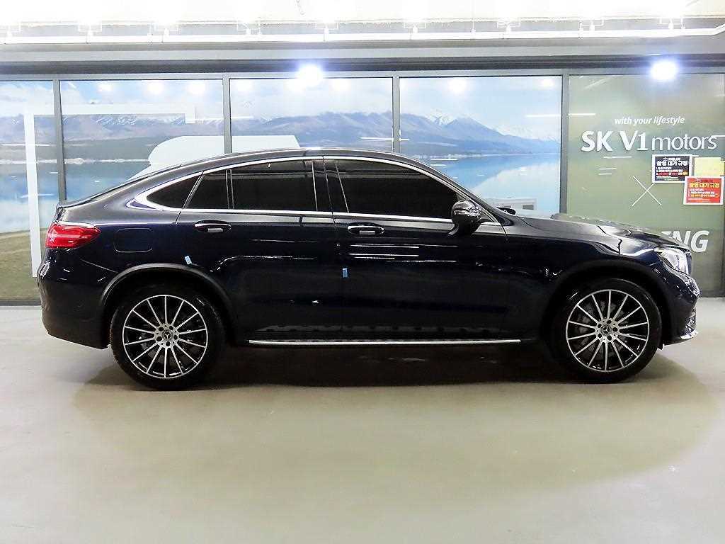 Mercedes Benz GLC Class - Vista 3