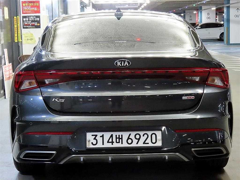KIA K5 - Vista 5