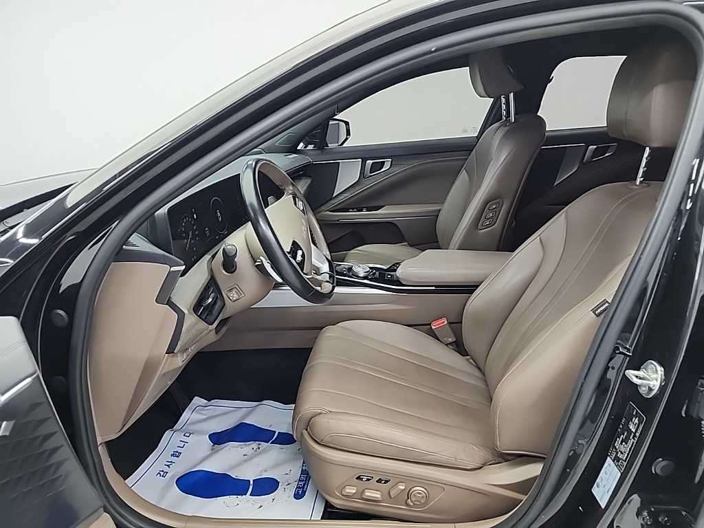 KIA K8 - Vista 11