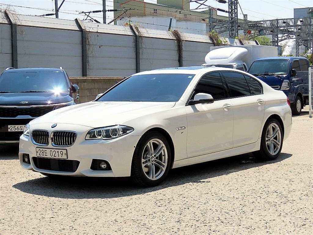 BMW 5 Series - Vista 2