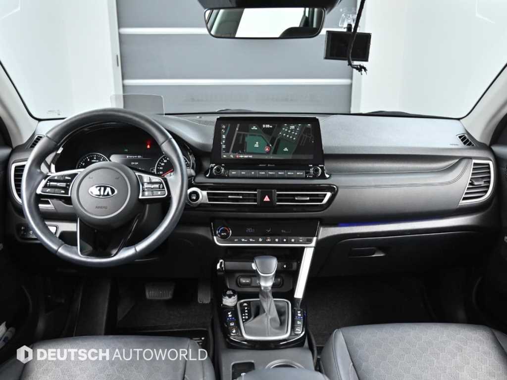 KIA Seltos - Vista 7