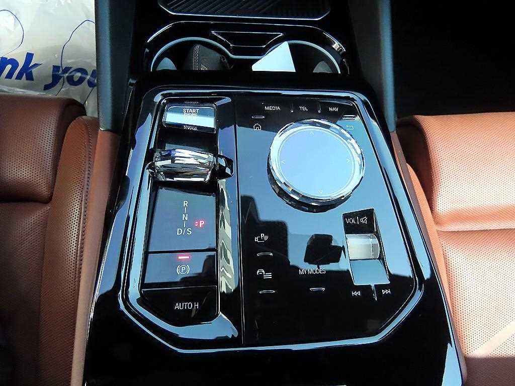 BMW 5 Series - Vista 11