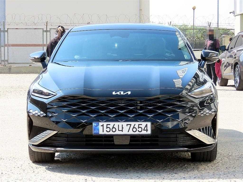KIA K8 2023 Negro - Importación desde Corea - HF Imports Iquique - Foto 1