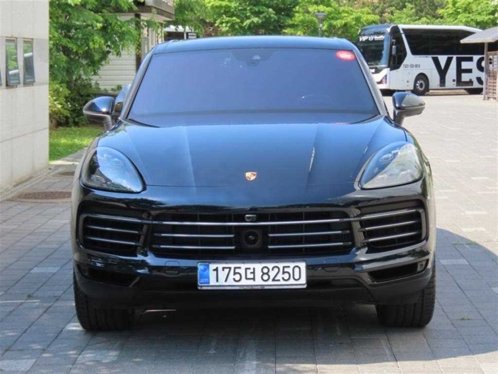 Porsche Cayenne 2020 Azul - Importación desde Corea - HF Imports Iquique - Foto 1