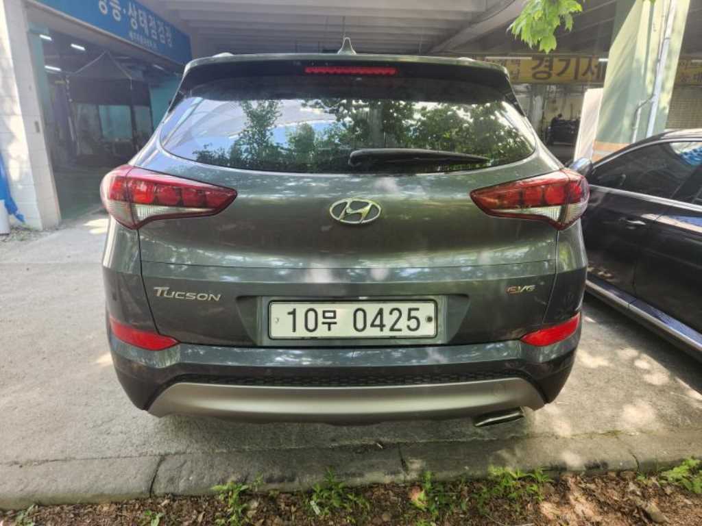 HYUNDAI Tucson - Vista 4