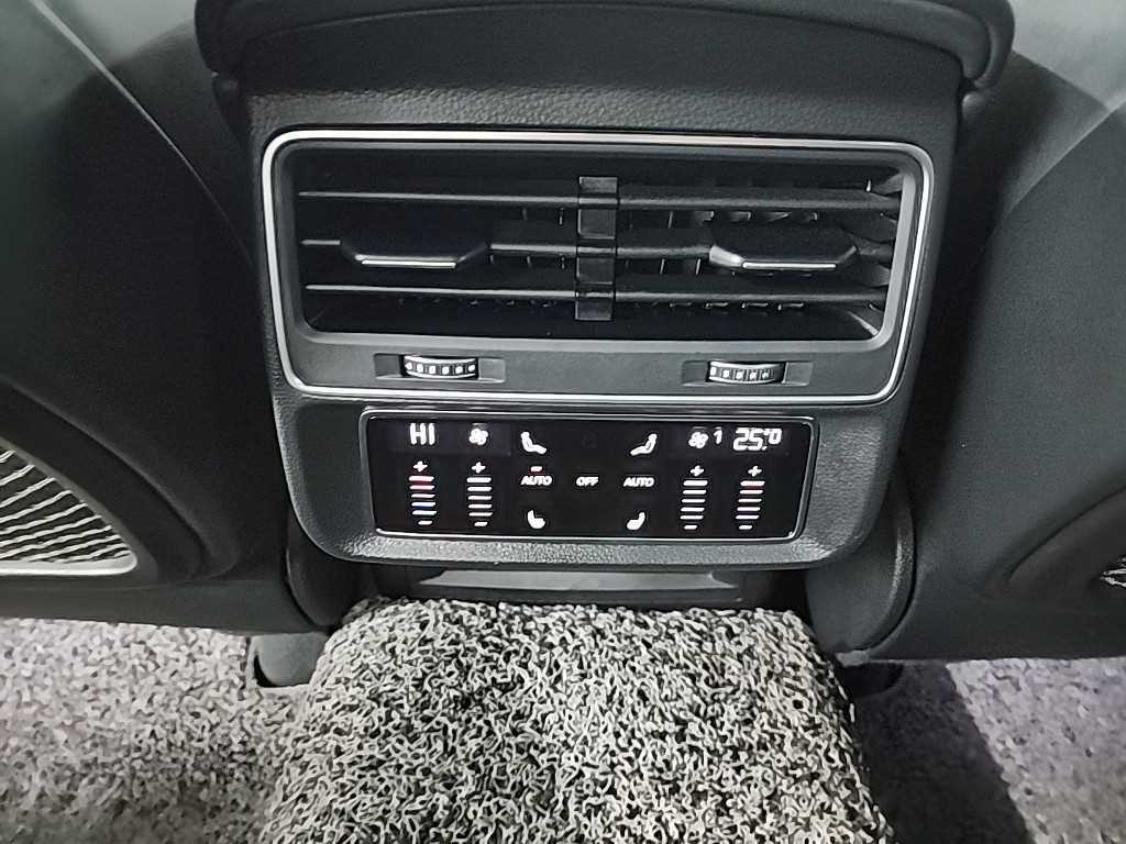 Audi Q8 2021 Blanco - Importación desde Corea - HF Imports Iquique - Foto 13