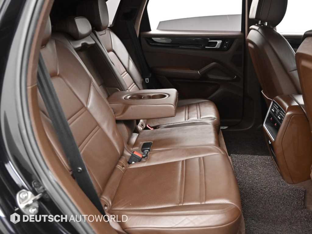 Porsche Cayenne - Vista 12