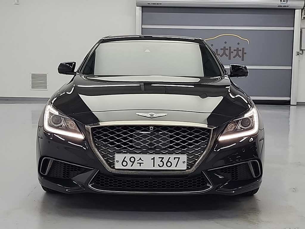 HYUNDAI Genesis - Vista 2