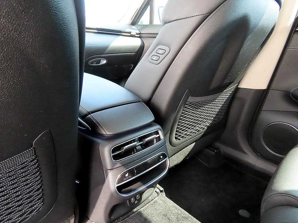 Genesis GV70 2021 Blanco - Importación desde Corea - HF Imports Iquique - Foto 16