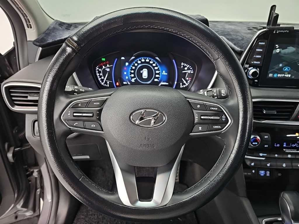 HYUNDAI Santa Fe - Vista 9