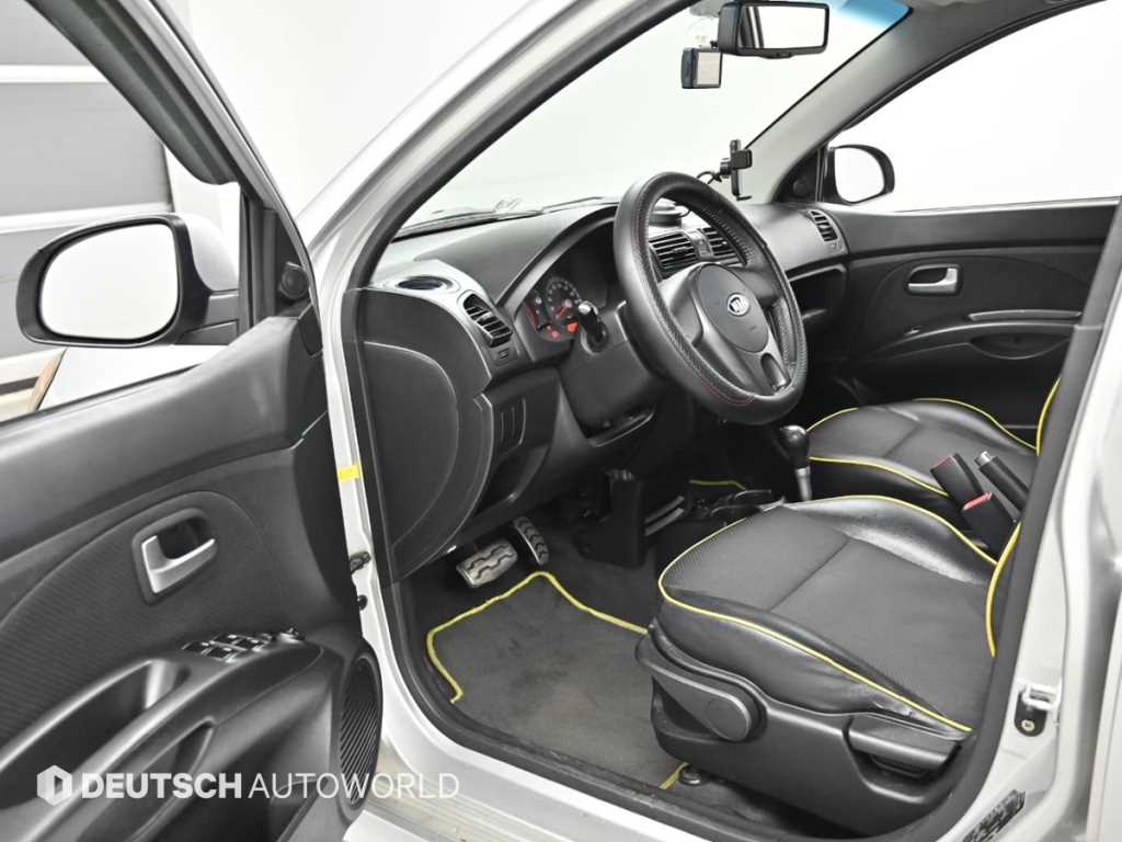 KIA Morning - Vista 11