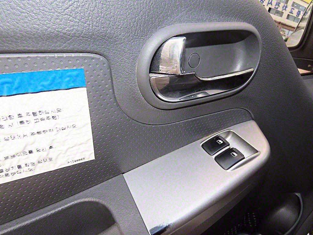 Small Truck Complaint (complaint vehicle) - Vista 8