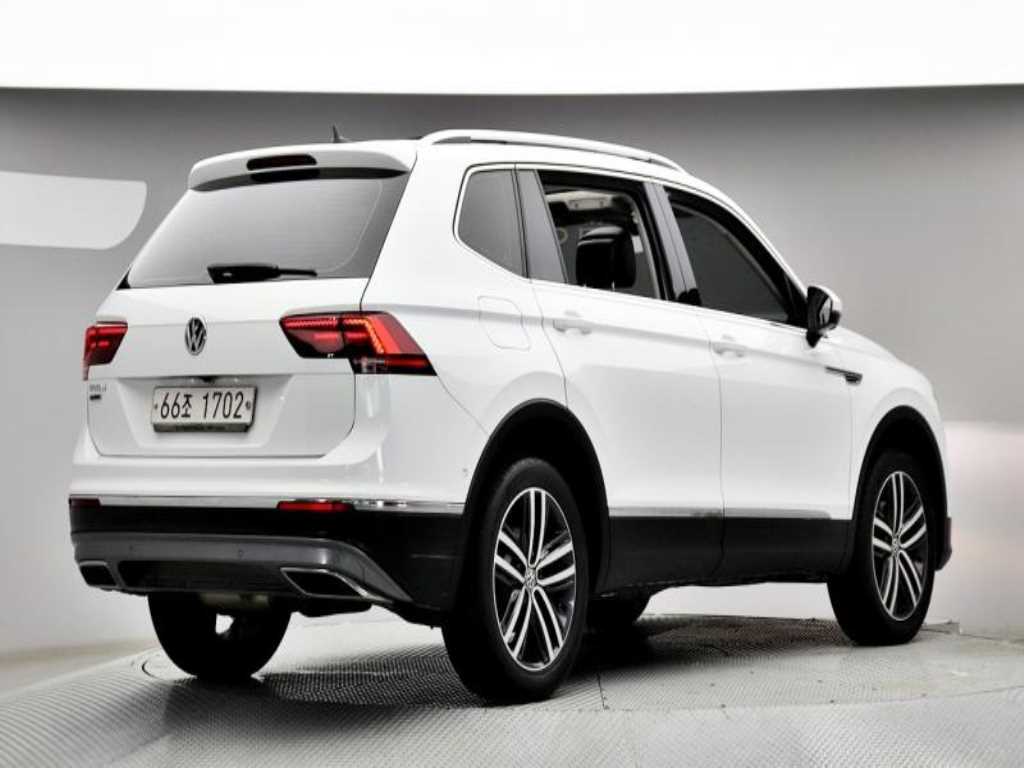 Volkswagen Tiguan - Vista 2