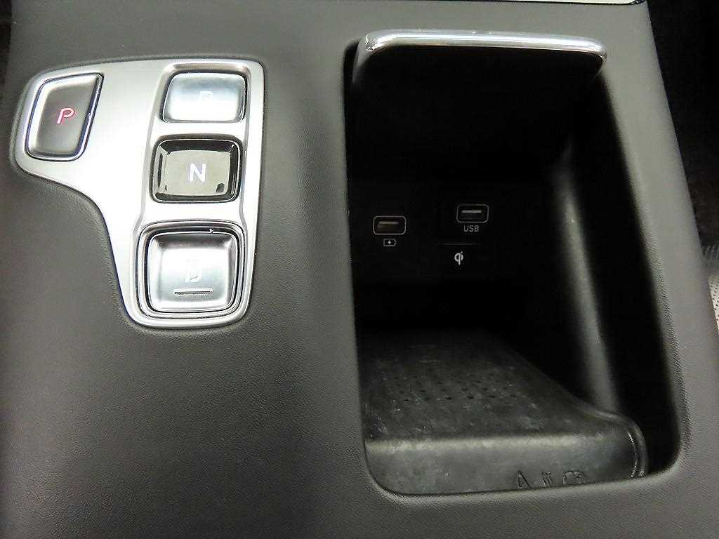 HYUNDAI Grandeur - Vista 10