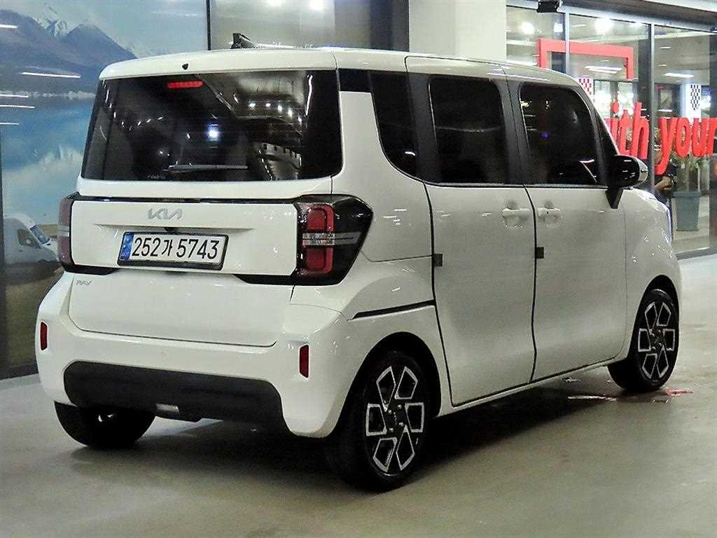 KIA Ray - Vista 4