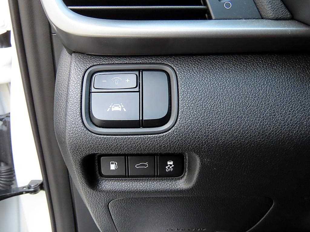 KIA K5 - Vista 12