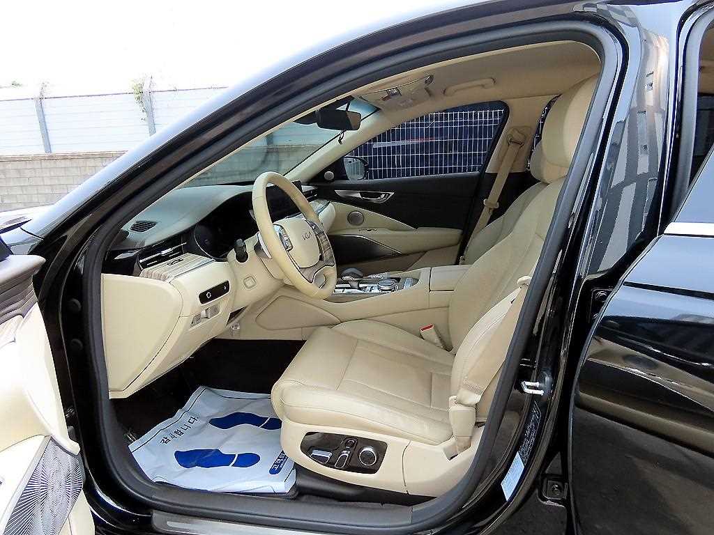 KIA K9 - Vista 5