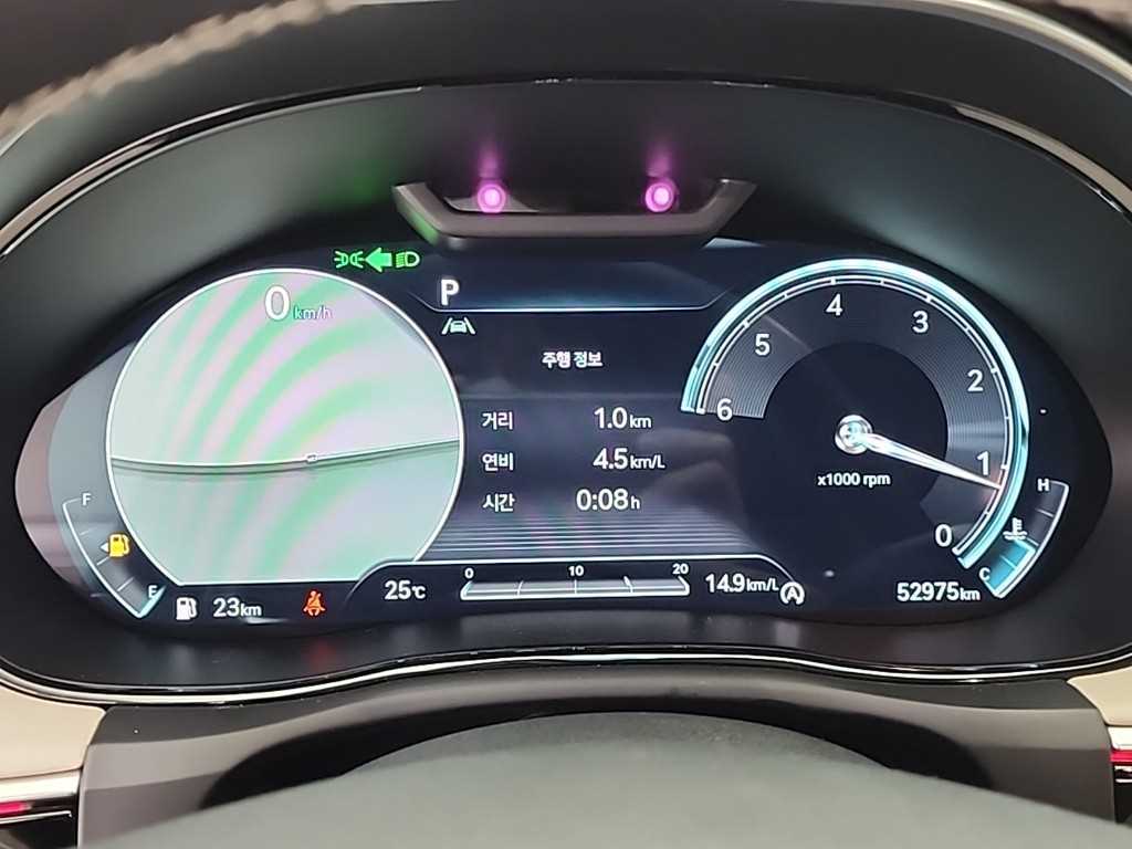 Genesis GV70 - Vista 6