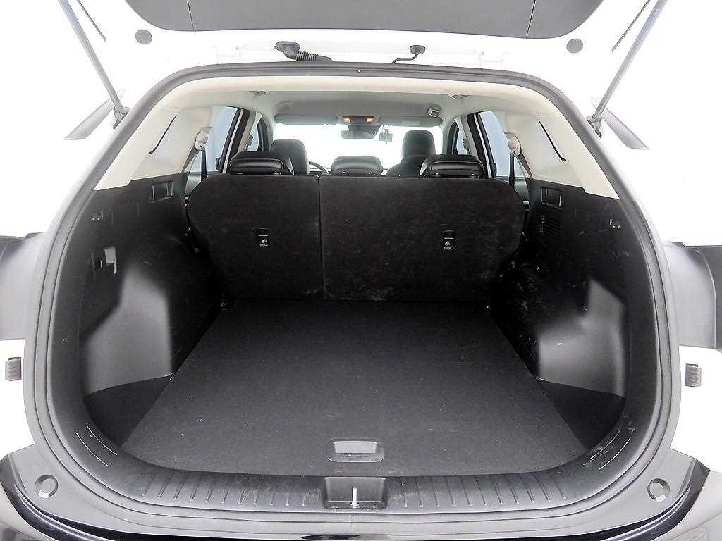 KIA Sportage - Vista 5