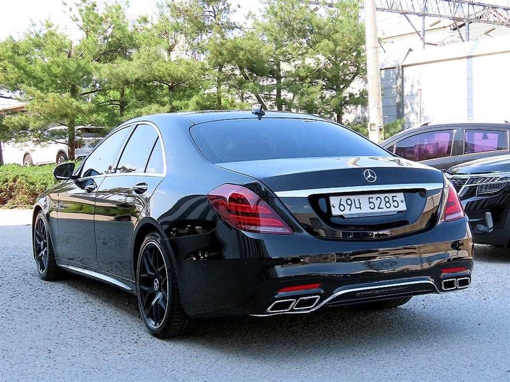 Mercedes Benz S Class - Vista 3