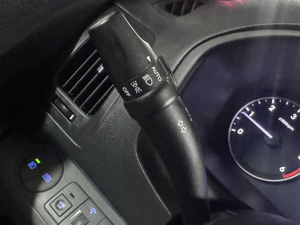 HYUNDAI Starex 2019 Amarillo - Importación desde Corea - HF Imports Iquique - Foto 13
