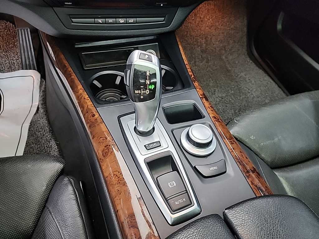 BMW X5 - Vista 8