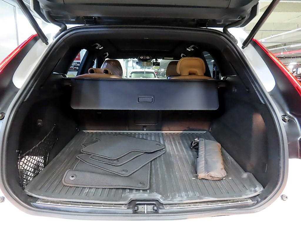 Volvo XC60 2022 - Importación desde Corea - HF Imports Iquique - Foto 17