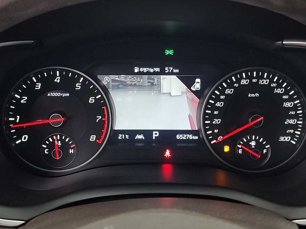 KIA Stinger - Vista 6