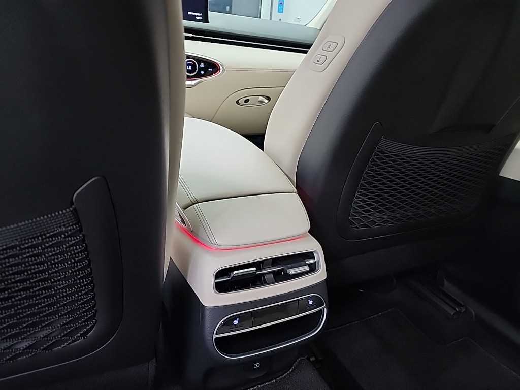 Genesis GV70 2022 Blanco - Importación desde Corea - HF Imports Iquique - Foto 13