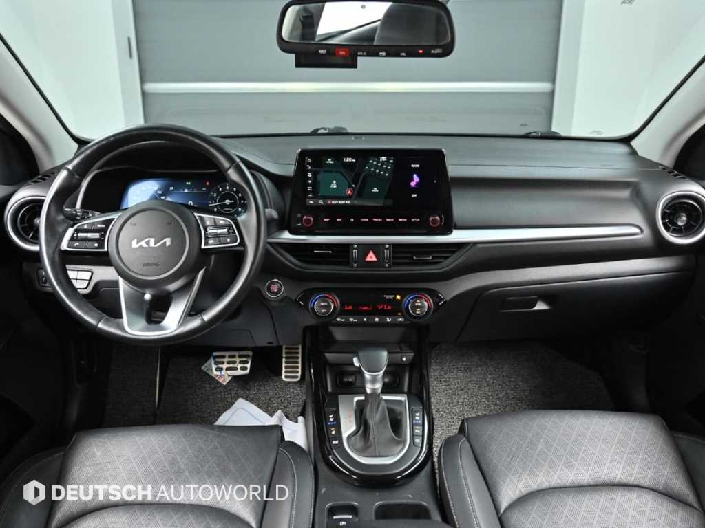 KIA K3 - Vista 7