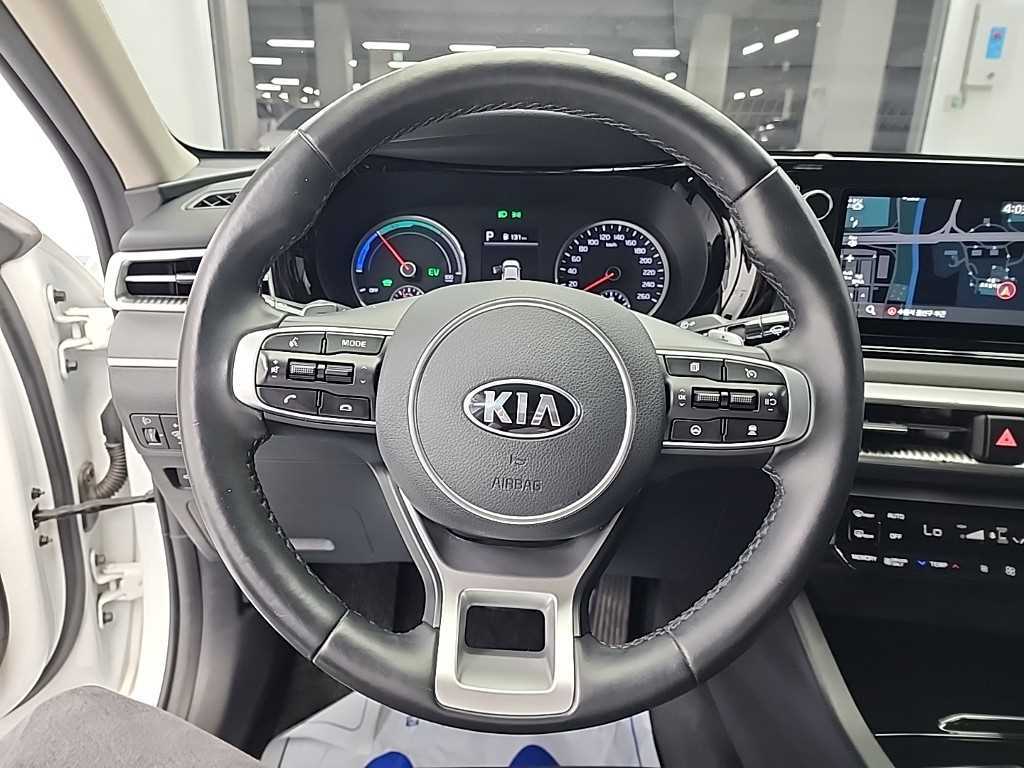 KIA K5 - Vista 9
