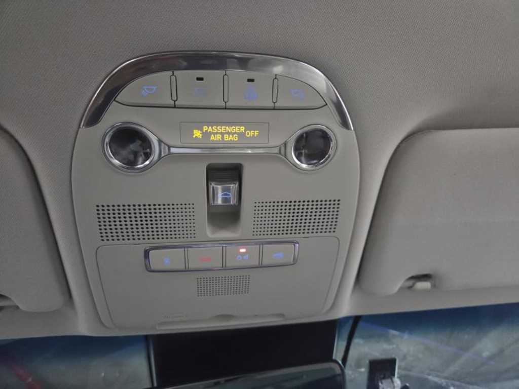 HYUNDAI Grandeur - Vista 6
