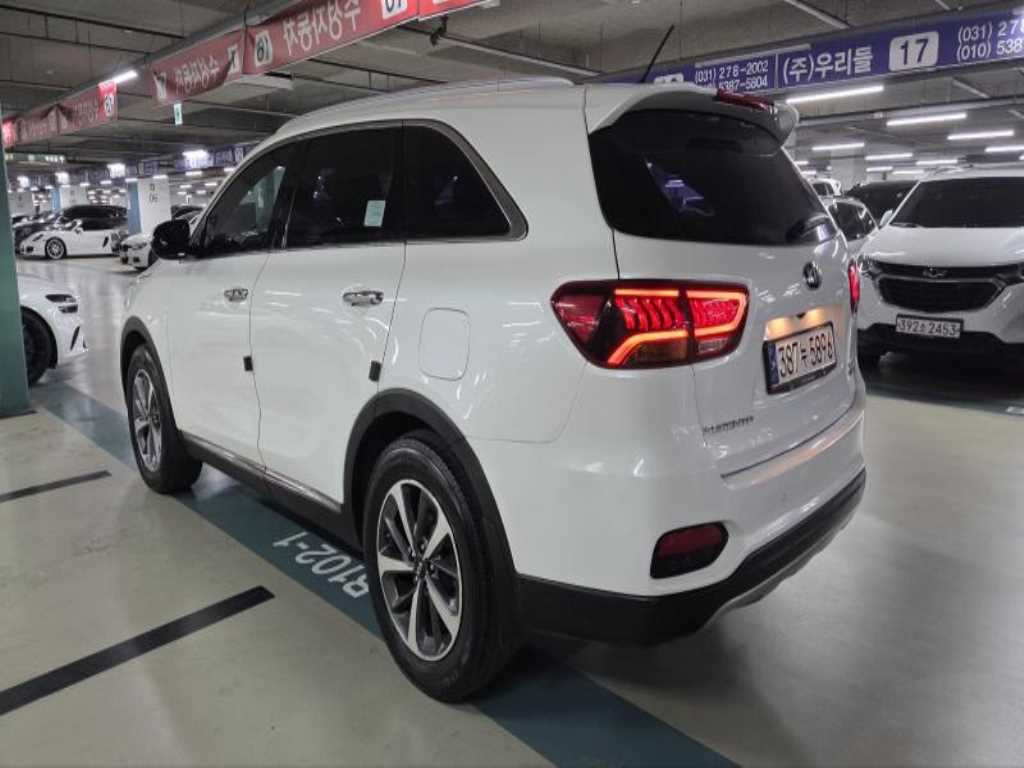 KIA Sorento - Vista 5