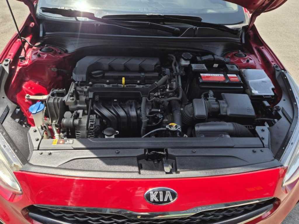 KIA K3 2019 Rojo - Importación desde Corea - HF Imports Iquique - Foto 18